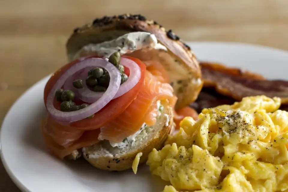 Early To Rise, Scratch Made Brunch